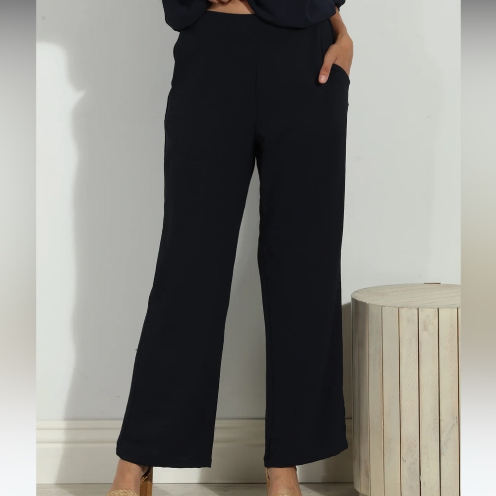 NWT Veronica M Navy airflow pant - Picture 2 of 4